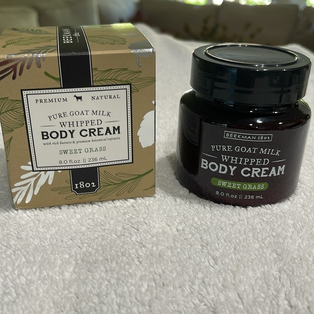 NIB Beekman 1802 Pure Goat Milk Whipped Body Cream 8.0 fl.oz Sweet Grass